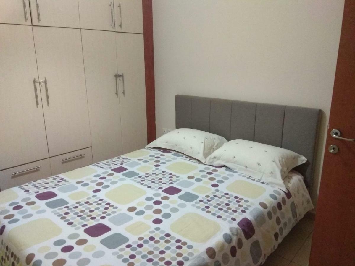 Airport Family House Apartment Artemida  Exterior photo